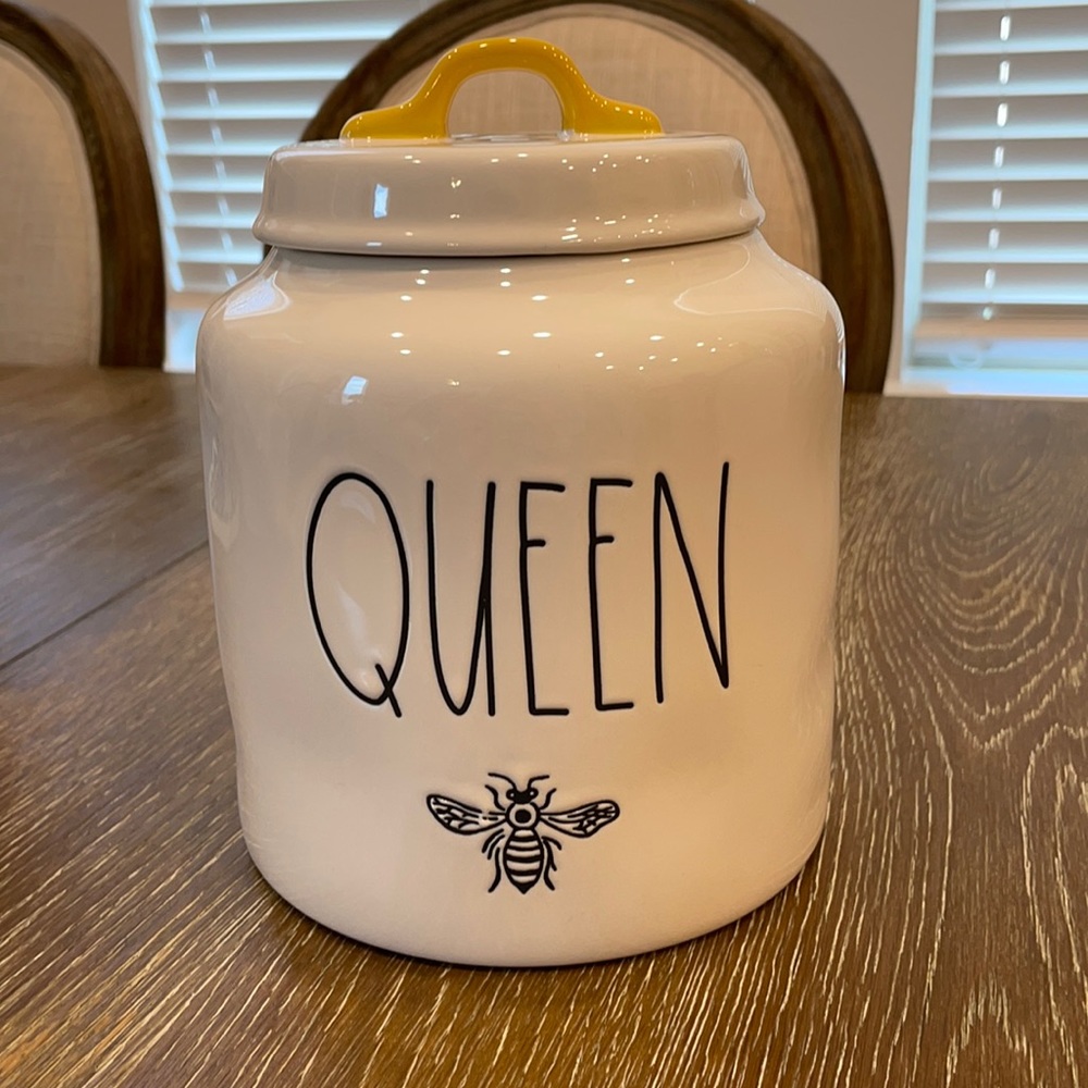 Rae Dunn Queen Bee large canister